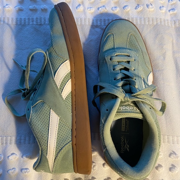 Green Reebok Sneakers - Picture 3 of 10